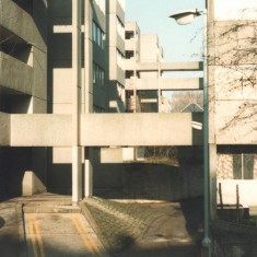 Broomhall Flats walkways, February 1980 | Photo: Tony Allwright