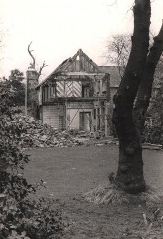Restoration of Broom Hall from Broomhall Rd, May 1979 | Photo: Tony Allwright