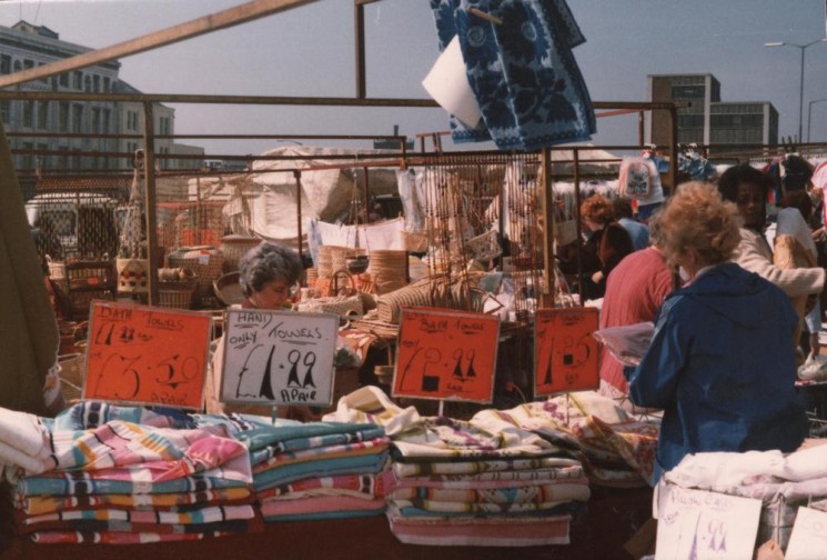 Market stall at Moorfoot. May 1980 (£1 then is £4.50 now) | Photo: Tony Allwright