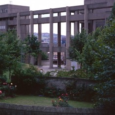 Walkways in the sky, Broomhall Flats. July 1978 | Photo: Tony Allwright