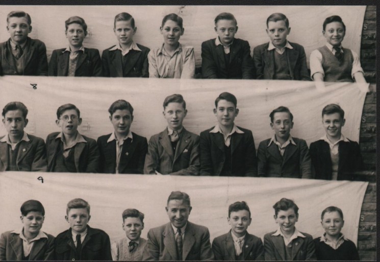 Springfield School: Class of 1947 with Teacher (Mr Ben Allen) | Photo: Maureen Brown