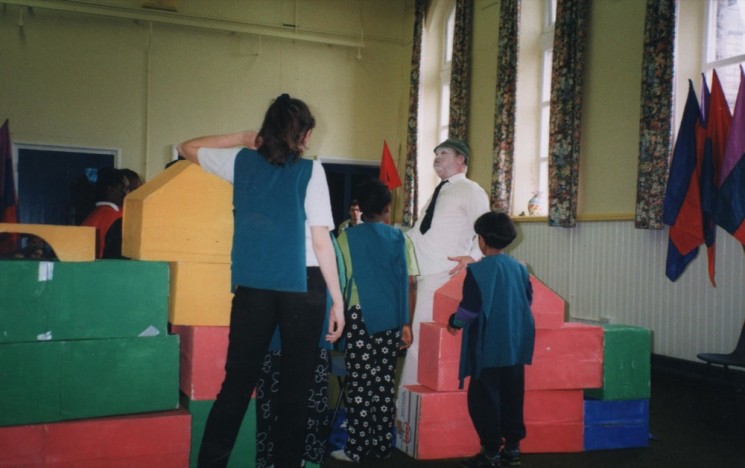 Rehearsal for the anti-racism community play, Broomhall Centre. Late 1990s | Photo: Broomhall Centre