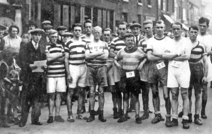Broomhall Tavern Boxing Day Walk. 1931. Third from right (number 56) is Bill Coupe.  | Photo: SALS PSu04238