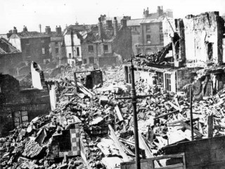 Broomhall Street, air raid damage. 1940 | Photo: SALS PSs01328 & F.H Brindley