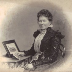 Mary (nee Hartley) Broomhead Colton-Fox. Wife of Barnard Platts Broomhead Colton-Fox. Unknown year | Photo: Stian Alexander