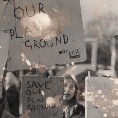 Children holding a banners “Save our playground. Or else.” 1980s | Photo: Our Broomhall