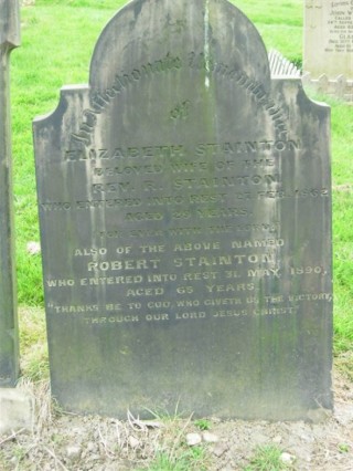 Rev. Robert Stainton & Elizabeth grave. Unknown year | Photo: Jenny Clark
