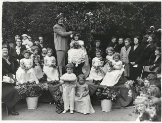 May Queen Crowning, c1930s | Photo: Broomhall Nursery