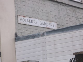 Street Sign for Holberry Gardens. 2015 | Photo: Our Broomhall 