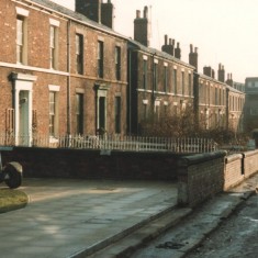 Hanover Square opposite the back of St Silas Church, February 1980 | Photo: Tony Allwright