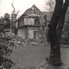 Restoration of Broom Hall from Broomhall Rd, May 1979 | Photo: Tony Allwright