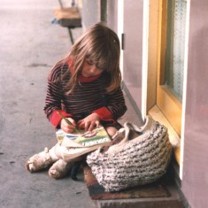 Broomhall Flats: girl and colouring book, May 1980 | Photo: Tony Allwright