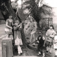 Young adventurers, Broomhall adventure playground. May 1979 | Photo: Tony Allwright