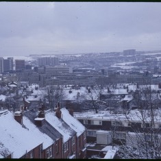 Broomhall rooftops with snow, January 1979 | Photo: Tony Allwright