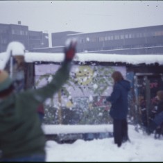 Snowball fight, Broomhall adventure playground. February 1979 | Photo: Tony Allwright