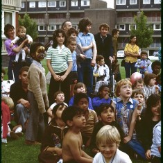 Punch and Judy crowd, Broomhall summer fair, Hanover Flats. September 1979 | Photo: Tony Allwright