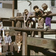 Youngsters at Broomhall Flats play area, September 1979 | Photo: Tony Allwright