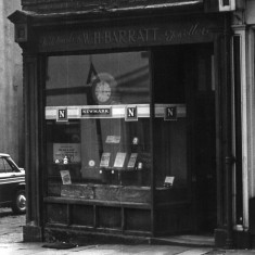 Barratt's Watchmakers, Broomhall Street. 1963 | Photo: Roger Barton