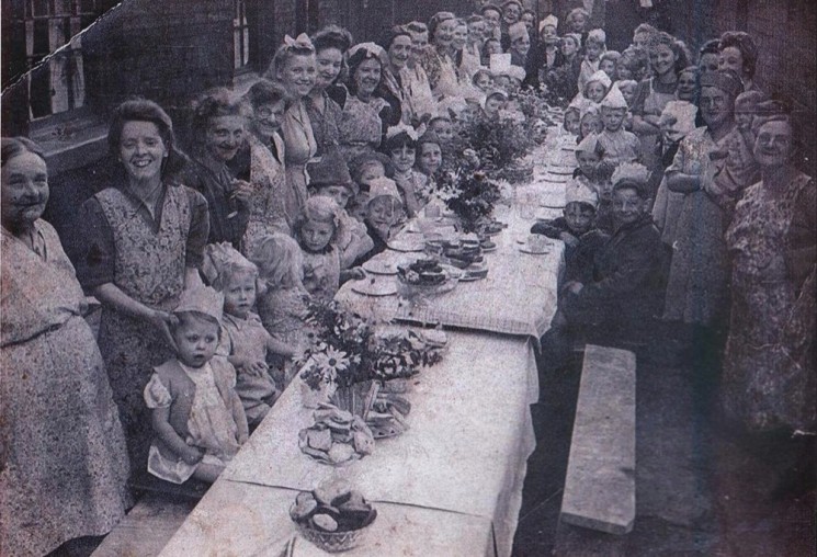 VE Day street party, Bath St. 1945 | Photo: Terrence Smith