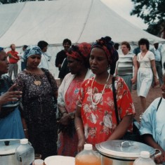 Broomhall Carnival: women discussing food. Possibly early 1990s | Photo: Broomhall Centre