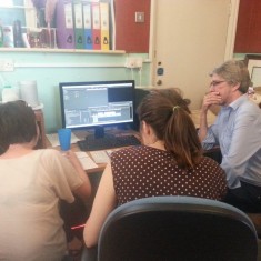 Video edit training and mentoring, Broomhall Centre. 2014 | Photo: OUR Broomhall