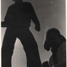 Children posing in shadows. 1980s | Photo: Our Broomhall