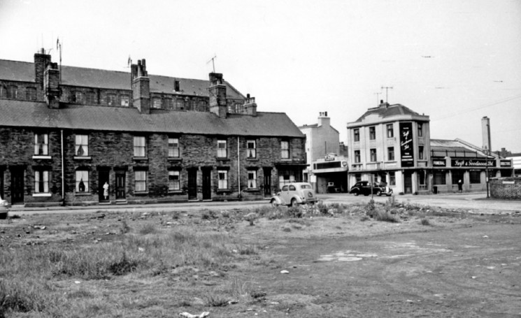 Nos 54-48, Hodgson Street. 1965 | Photo: SALS PSs17422