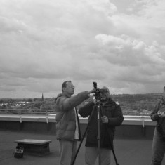 Malcolm Lisle, Benji Hamilton and another volunteer on the Hanover Flats roof. August 2014 | Photo: Jepoy Sotomayor