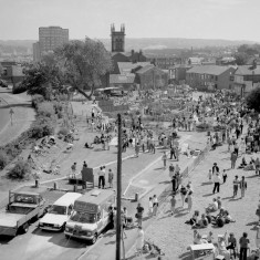 Aerial view of Broomhall Carnival, 1982 | Photo: Adrian Wynn