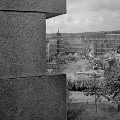 Demolition of Viners cutlery factory from Broomhall Flats, 1985 | Photo: Adrian Wynn